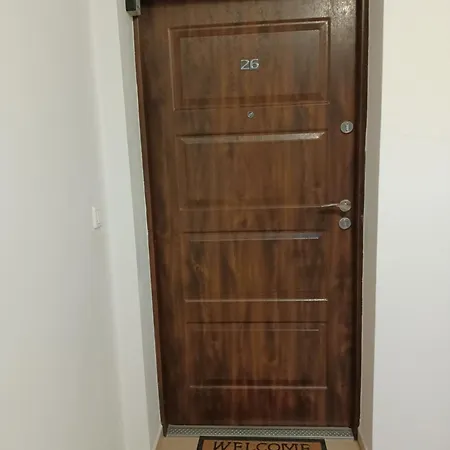 Apartman Lukrecja *